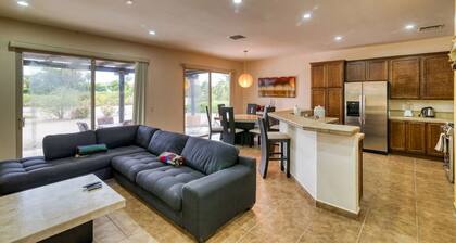 Lovely 3-bedroom and 3-bathroom Villa located in Paraiso del Mar