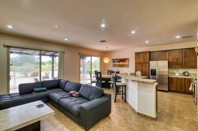 Lovely 3-bedroom and 3-bathroom Villa located in Paraiso del Mar