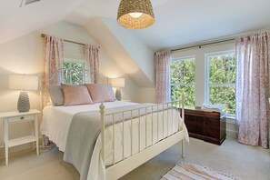 Iron/ironing board, WiFi, bed sheets - Old Village Luxury – Historic 5BR, Walk to Dining, Shops, & Sunset Views (Mount Pleasant)