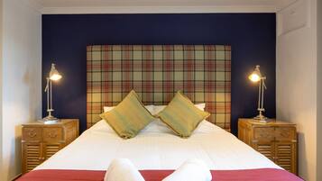 8 bedrooms, individually decorated, individually furnished, free WiFi