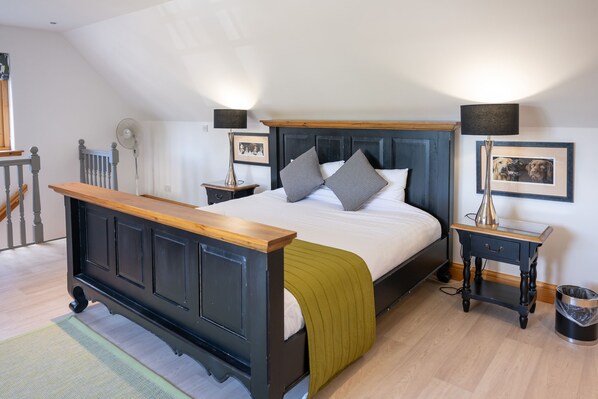 8 bedrooms, individually decorated, individually furnished, free WiFi