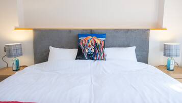 8 bedrooms, individually decorated, individually furnished, free WiFi