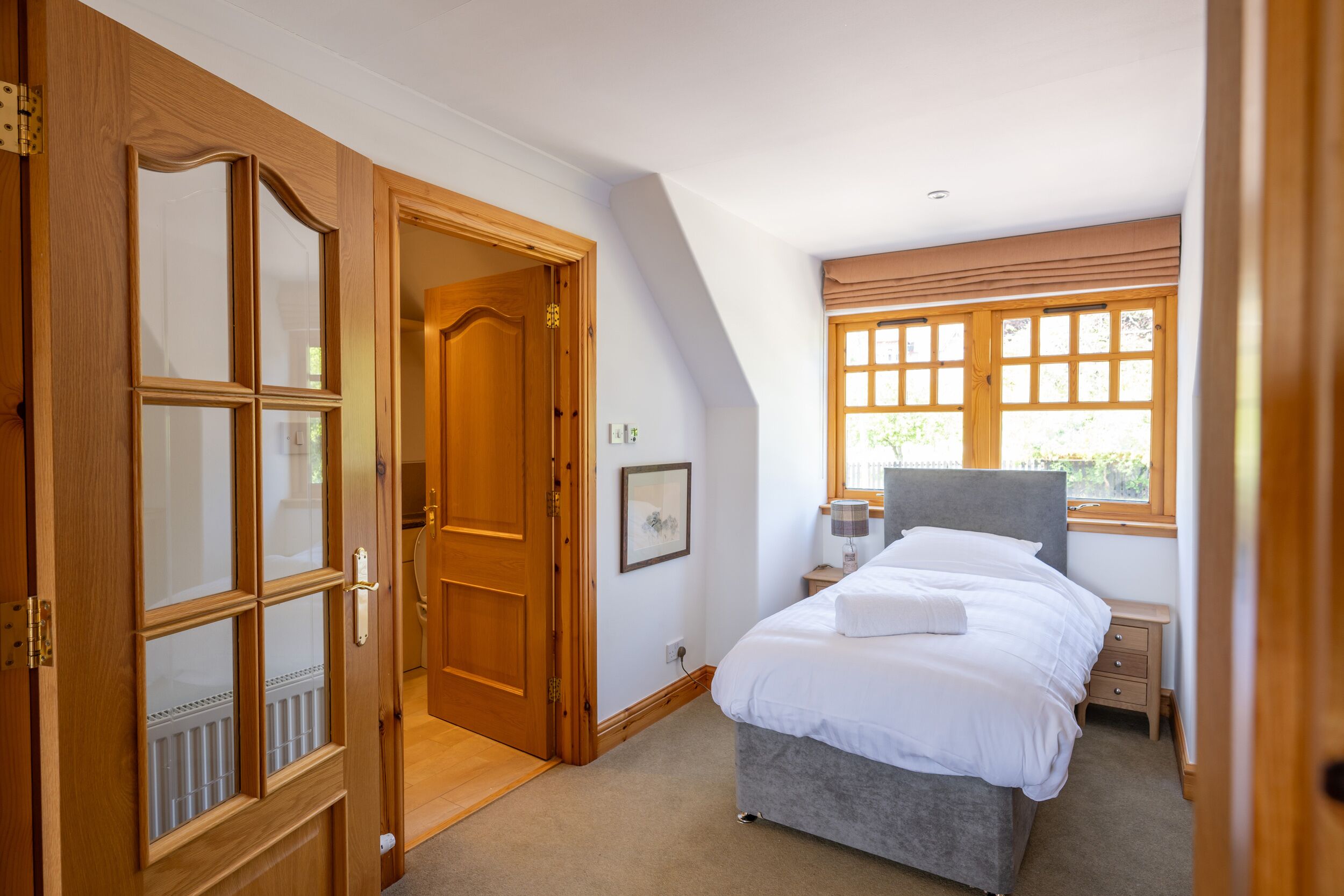 8 bedrooms, individually decorated, individually furnished, free WiFi