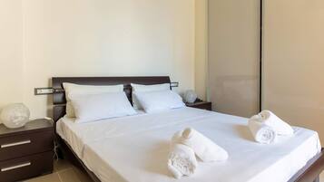 2 bedrooms