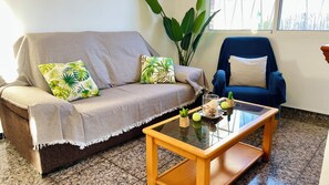 Living area - Family villa in Alcanar Playa with swimming pool, chill out and barbecue. (CT)