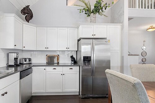 Glory Days Cottage 142