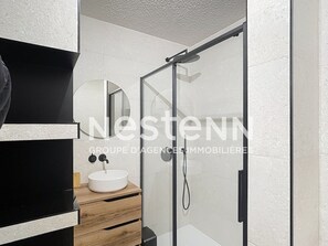 Unclassified image, 5 of 5, button - Air-conditioned apartment with pool in Argelès-sur-Mer (Argelès-sur-Mer)