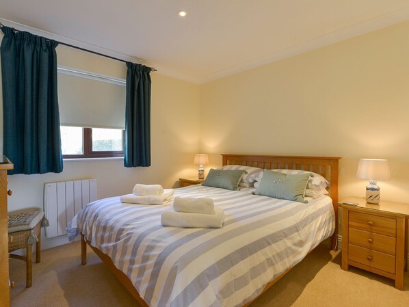 2 bedrooms, individually decorated, individually furnished, free WiFi - 12 Burgh Island Causeway (Kingsbridge)