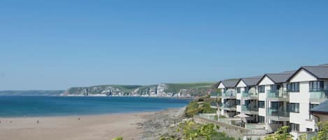 คอทเทจ | ภายใน