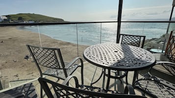 Cottage | Outdoor dining