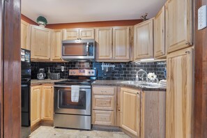 Fridge, microwave, oven, stovetop - Downtown Retreat, Near Parks & Brewery, Unit 3 (Two Harbors)