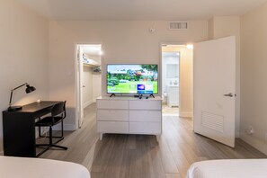 1 bedroom, in-room safe, iron/ironing board, free WiFi