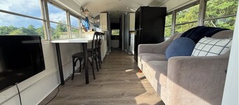 The Old Skoolie Escape at Lake Hartwell w/ Pickleball Court