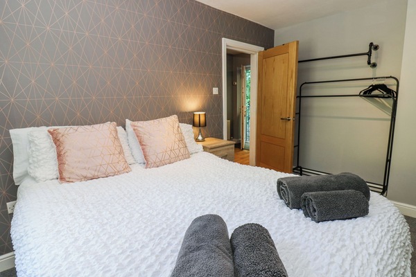 2 bedrooms, WiFi (free), individually decorated, individually furnished