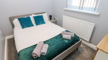 3 bedrooms, individually decorated, individually furnished, free WiFi