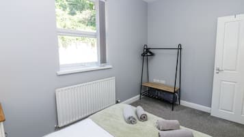 3 bedrooms, individually decorated, individually furnished, free WiFi