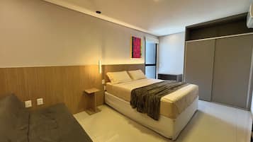 Room | Free WiFi