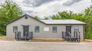 Unclassified image, 4 of 12, button