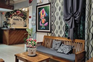 Unclassified image, 4 of 21, button - Gabz'k Travellers Inn (Sorsogon City)
