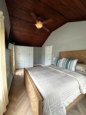 3 bedrooms, iron/ironing board, WiFi
