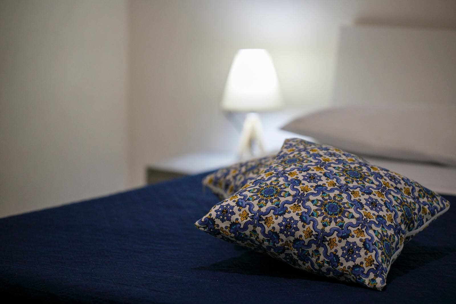 2 多间卧室、熨斗/熨衣板、床单