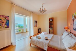 5 camere, ferro/asse da stiro, Wi-Fi, lenzuola