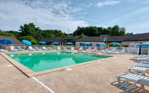 Pool - Residence Le Domaine Du Bosquet (Miremont)