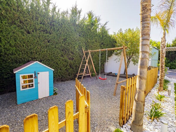 Children’s area - Cubo's Casa Rural Agua de Lima / private pool / air conditioning / free Wi-Fi (Alhaurín el Grande)