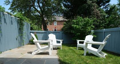 Cozy Stay in Downtown Naptown -Located in the heart of Annapolis - 3BR, 2 BA