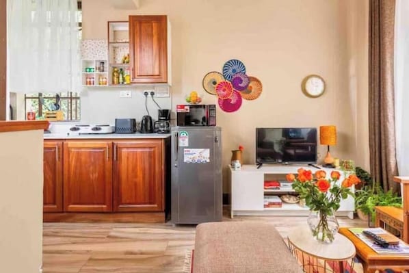 Interior - Safe Haven Guesthouse-Loresho-good Wi-Fi (Nairobi)