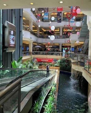 Pool - Spacious Retreat-Westlands-Can walk to Malls! (Nairobi)