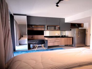 1 chambre, fer et planche à repasser, Wi-Fi, draps fournis