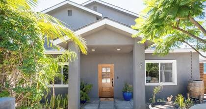 Spacious Central & Chic 5BR w/ Luxe Outdoor Living