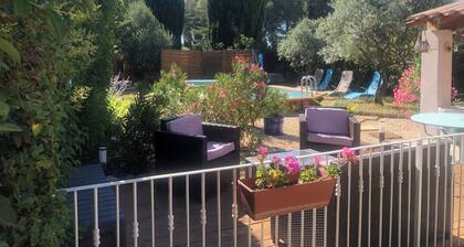 Villa provençale avec  piscine privée