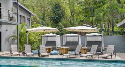 Luxury Villa in the Jungle with Private Pool + River View â Sleeps 16