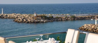 Diapolis Hotel