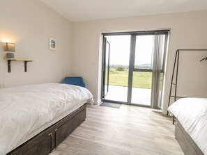 3 多间卧室、特色装修、特色家居、免费 WiFi