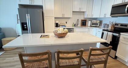 Cozy Bayfront 1-Bedroom Condo, The Perfect Ocean City Getaway!