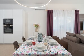 Dining - Luxury apartments Lun - Apt 1 (Lun)