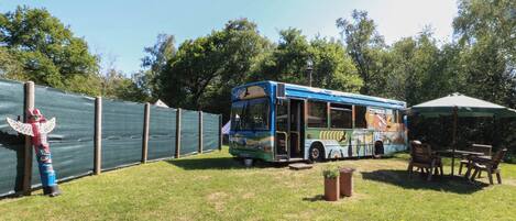 숙박 시설 구내