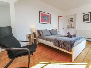 4 多间卧室、特色装修、特色家居、免费 WiFi