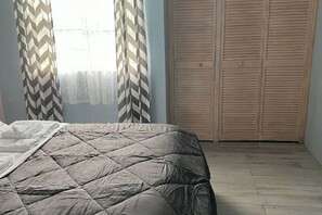 3 chambres, fer et planche Ă repasser, Wi-Fi gratuit, draps fournis