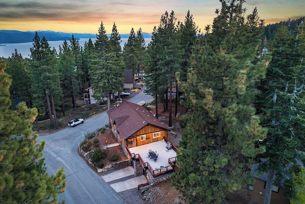 House (4 Bedrooms) | Interior - Geraldine Drive by Avantstay Hot Tub, Views, Walk to Trails + Game Room (Incline Village)