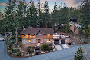 Talo (4 Bedrooms) | Sisätilat