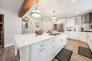 House (4 Bedrooms) | Interior - Geraldine Drive by Avantstay Hot Tub, Views, Walk to Trails + Game Room (Incline Village)