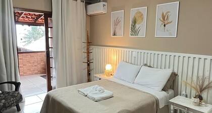 Exclusive entire apartment facing the sea