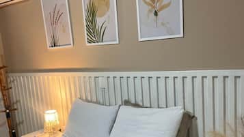 1 soveværelse, strygejern/strygebræt, internetforbindelse, sengetøj