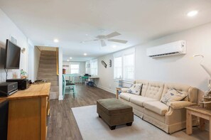 Unclassified image, 2 of 38, button - Short Walk to Beach, Coastal Home in Heart of NH! (Nags Head)