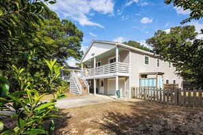 Exterior - Short Walk to Beach, Coastal Home in Heart of NH! (Nags Head)