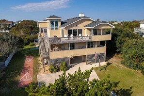 Exterior - New Listing! 3 Mins to Beach, Pool, Shuffleboard! (Corolla)